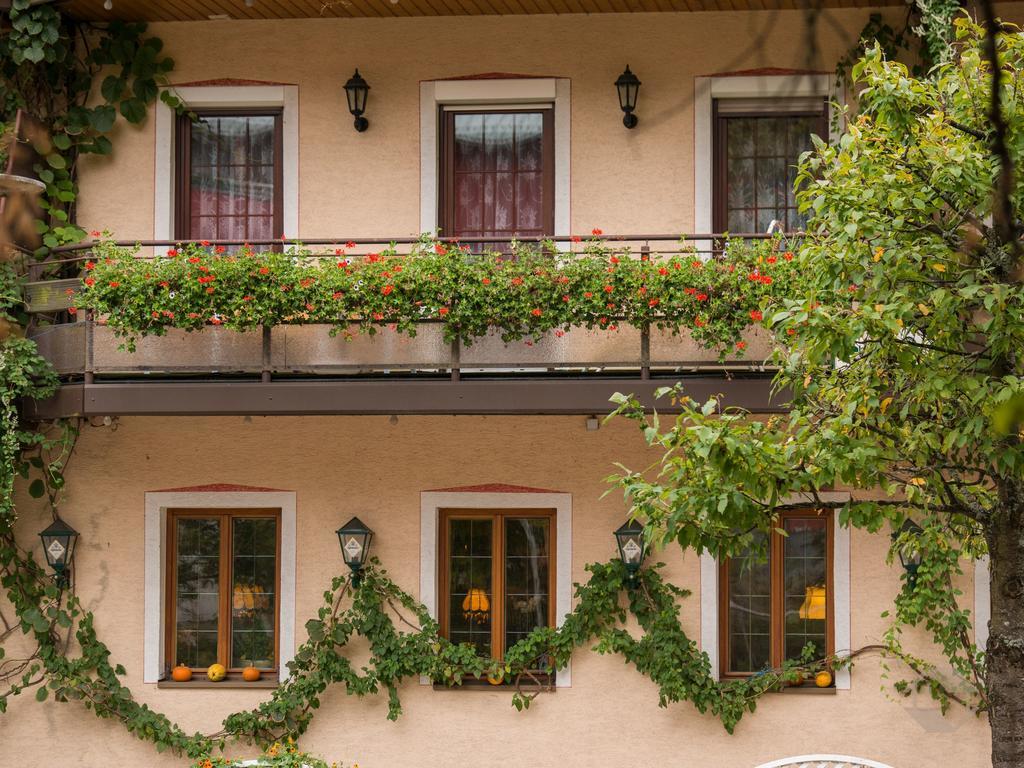 Hotel Restaurant Alte Linde Bad Wildbad Eksteriør bilde