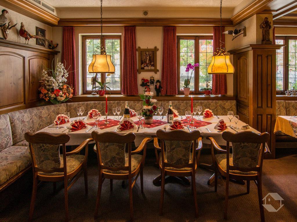 Hotel Restaurant Alte Linde Bad Wildbad Eksteriør bilde