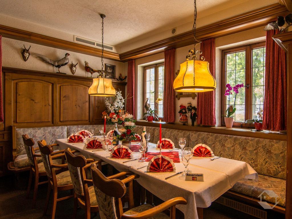Hotel Restaurant Alte Linde Bad Wildbad Eksteriør bilde