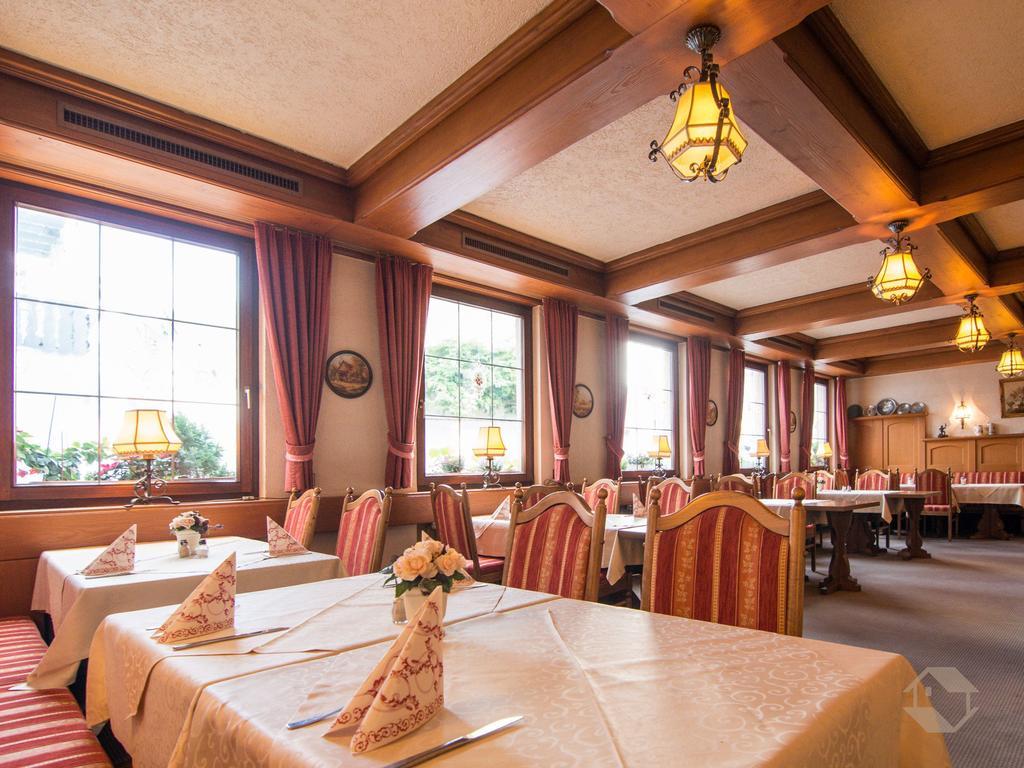Hotel Restaurant Alte Linde Bad Wildbad Eksteriør bilde
