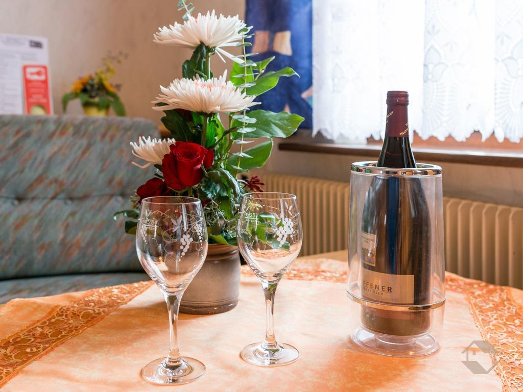 Hotel Restaurant Alte Linde Bad Wildbad Eksteriør bilde