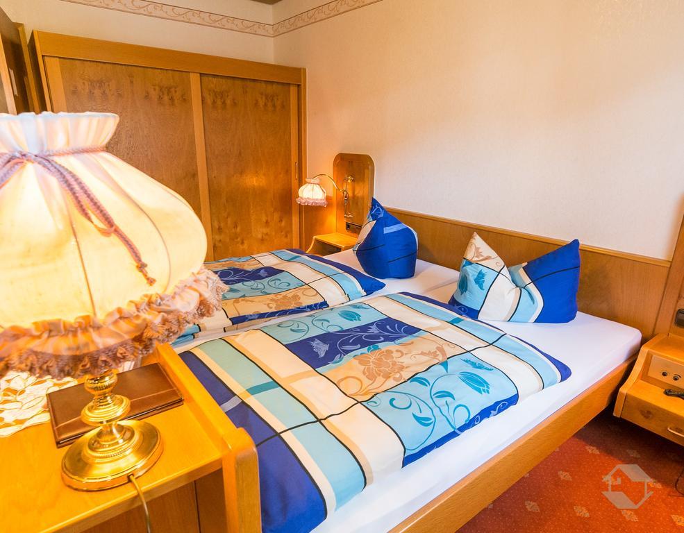 Hotel Restaurant Alte Linde Bad Wildbad Eksteriør bilde